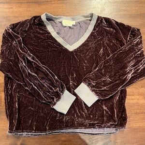 Nation LTD Velvet V-Neck Sweatshirt in Deep Burgundy with Light Gray Trim